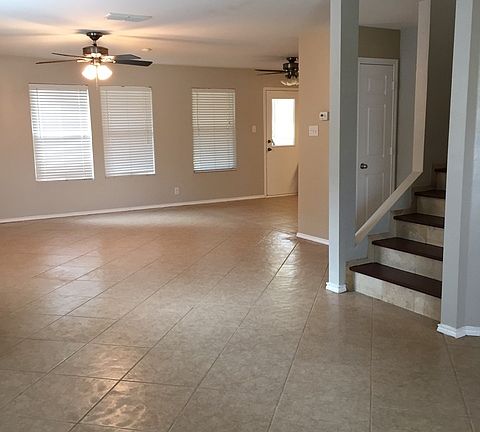 3rd image of 6226 Amherst Bay
