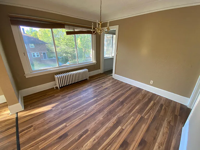 1703 Morgan Ave N — Photo 4