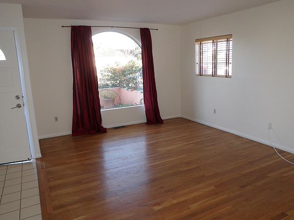 3rd image of 4834 Utah St