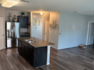 9766 Troncais Cir, Thonotosassa, FL 33592