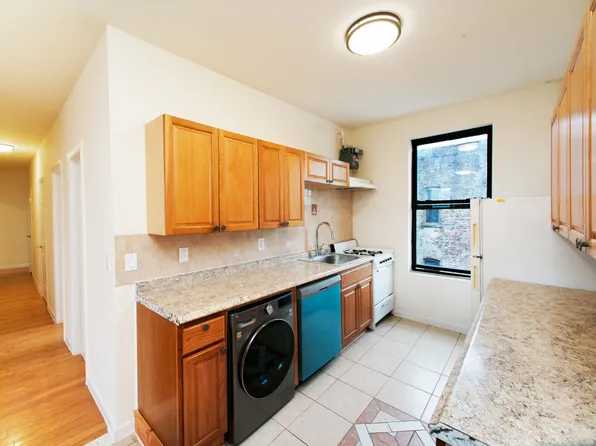 570 West 183rd Street image 1 of 7