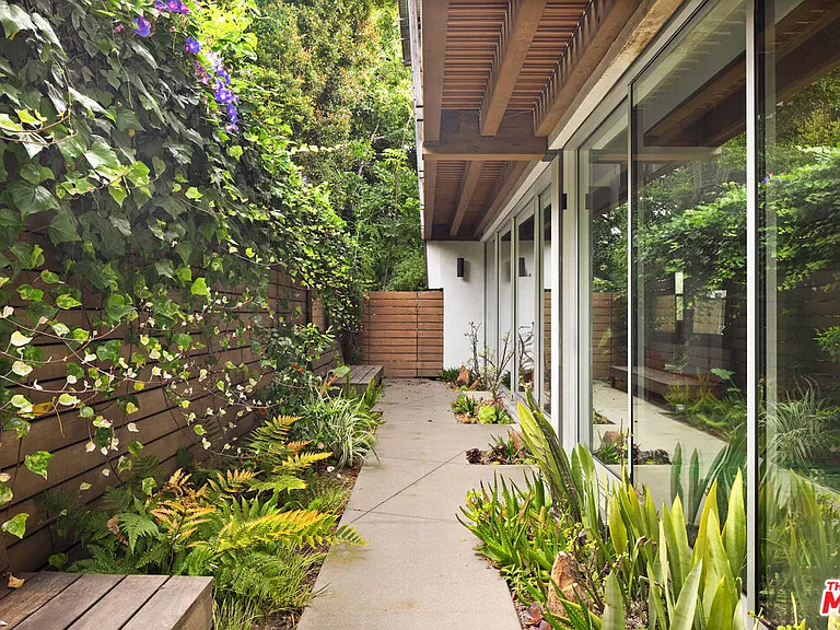 710 Milwood Ave — Photo 30