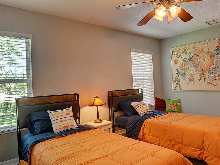 220 N Country Club Dr — Photo 12