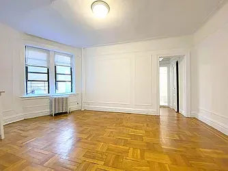 Rented by Manhattan Spaces