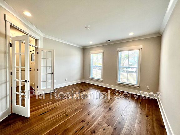 5th image of 506 Fox Sedge Pl