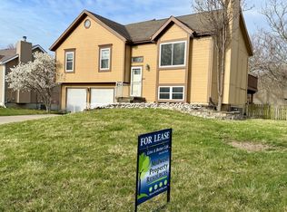 700 16th Ave S, Greenwood, MO 64034