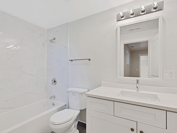 3rd image of 5220 N Christiana Ave #G