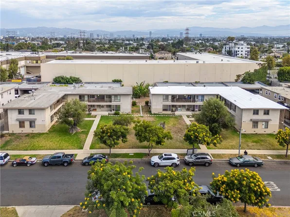 5701 Corbett St, Los Angeles, CA 90016