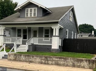 30 E Stiegel St, Manheim, PA 17545