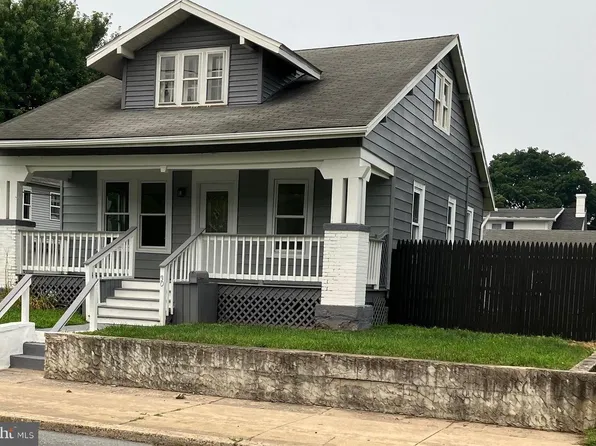 30 E Stiegel St, Manheim, PA 17545