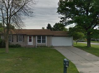 3025 Deli Dr NE, Grand Rapids, MI 49525