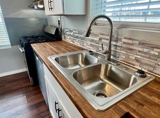 217 Douglas Way St, San Antonio, TX 78210