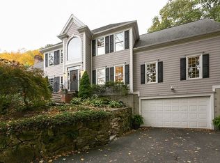 6773 Main St, Trumbull, CT 06611