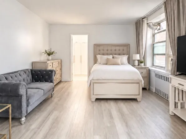 14444 41 Avenue #F, Flushing, NY 11355