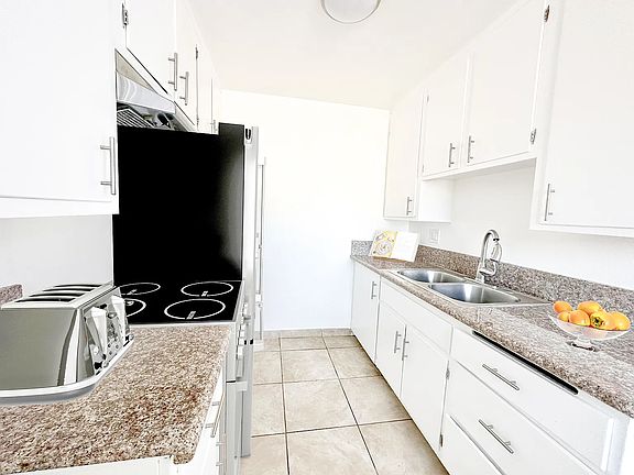 3rd image of 3760 Dufresne Ct #25T