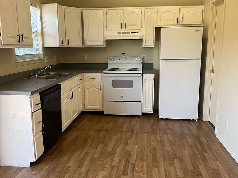 1000-1019 Westward Trails Dr — Photo 20