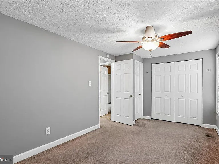 1594 Lodge Pole Ct — Photo 17