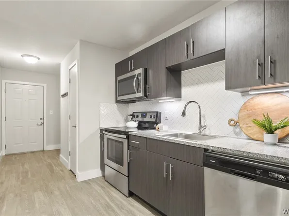 680 6th Ave NE APT 2201, Tuscaloosa, AL 35404