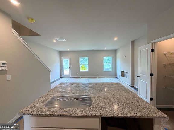 2nd image of 327 Rolling Green Rd