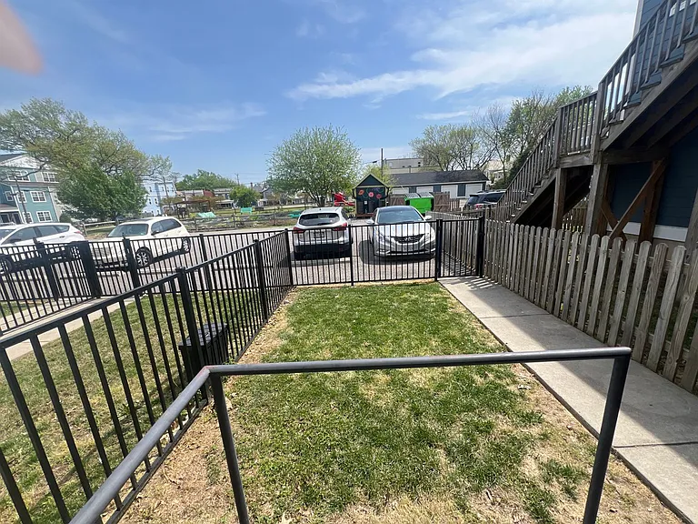1300 McDonough St #5 — Photo 13