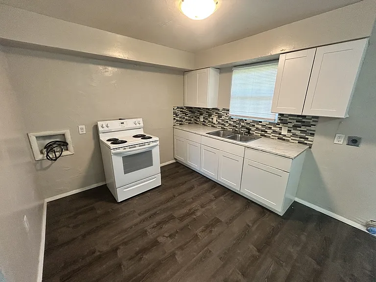 5510 N Johnstown Ave — Photo 3
