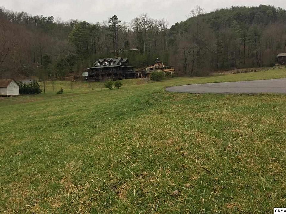 1st image of 301 Mae Ln Lot 30R1