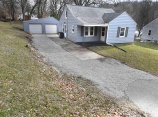 111 Gardner Ave, East Peoria, IL 61611