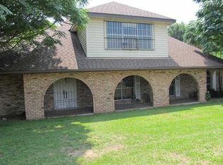 110 Teurlings Dr, Lafayette, LA 70501