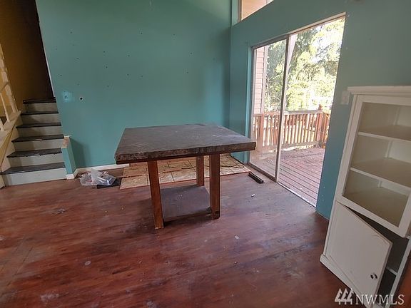 5th image of 9119 114th St E