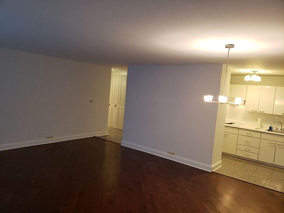 5th image of 4250 N Marine Dr APT 1410