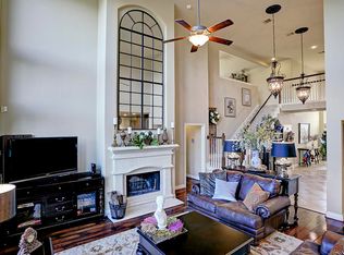 2417 Lost Bridge Ln, Pearland, TX 77584