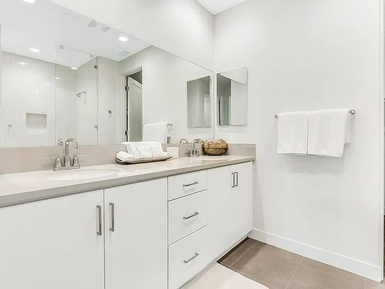 80243 Whisper Rock Way — Photo 16