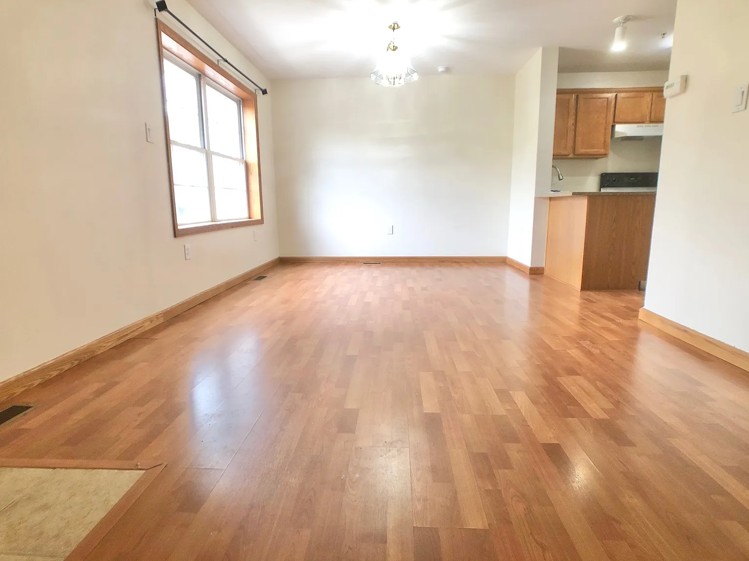 1 bed, 600 sqft, $2,500 — Photo 3