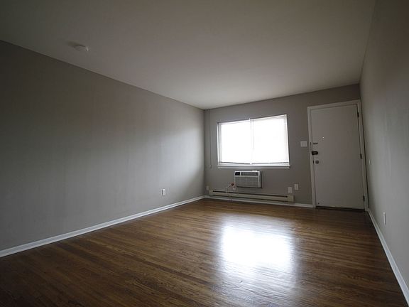 5th image of 714 White Horse Pike APT 10A