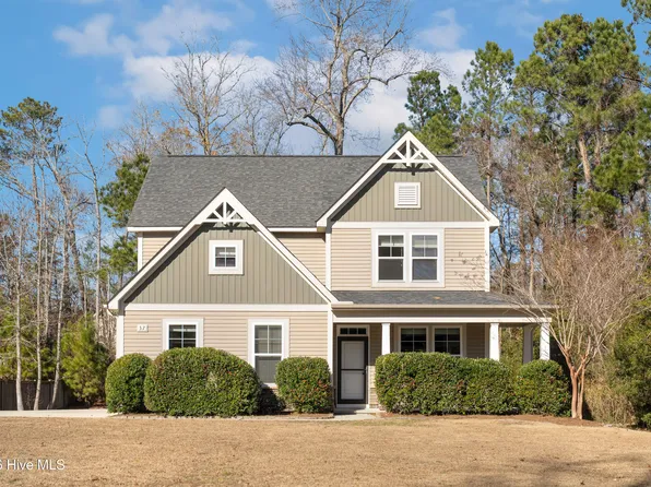 37 Twisted Oak Court, Hampstead, NC 28443