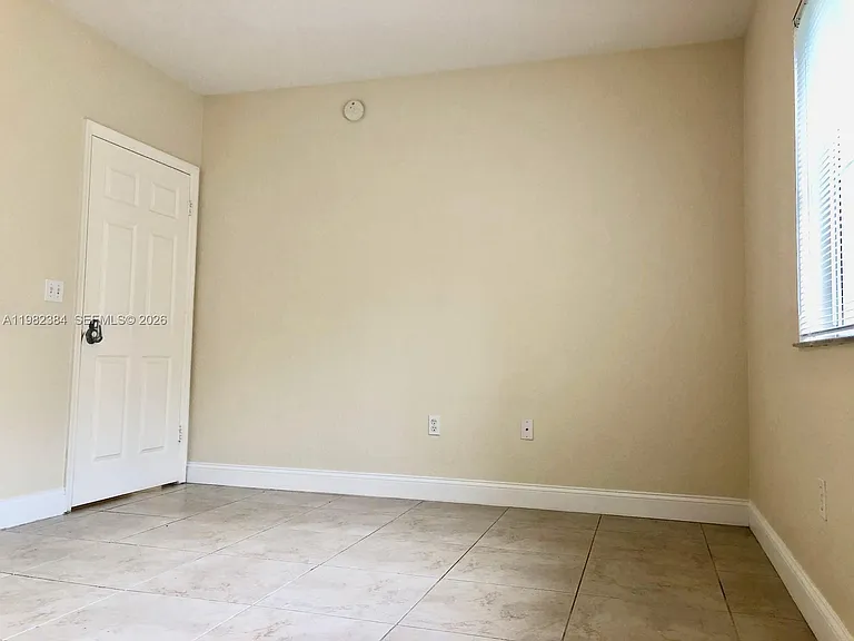 2557 Centergate Dr #103 — Photo 23