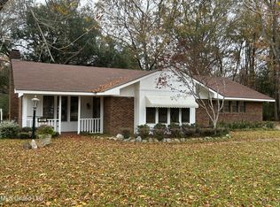202 Tanglewood Rd, Natchez, MS 39120