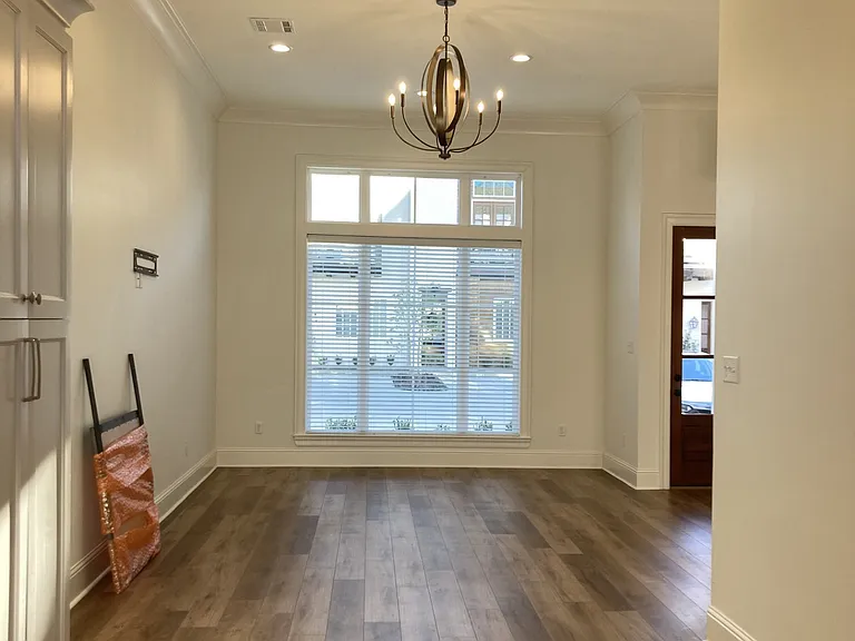 115 Shirekeep Ln — Photo 5