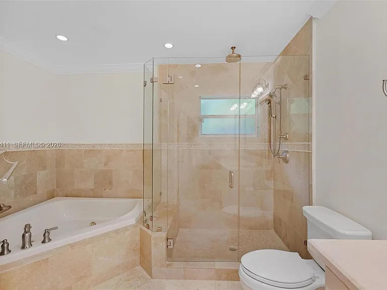 1246 Algardi Ave — Photo 15