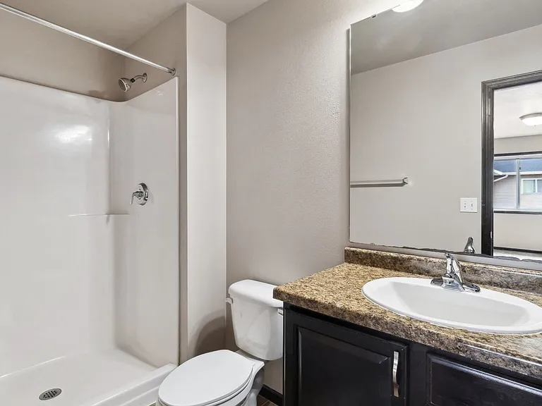 Town Square Townhomes — Photo 30