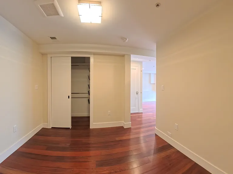 1840 Golden Gate Ave #A — Photo 16