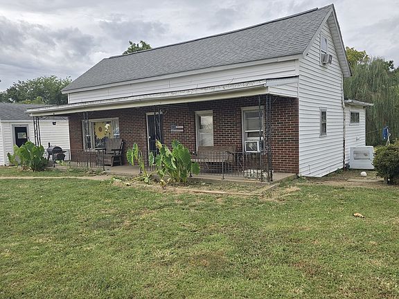 2nd image of 560 Butler Rd