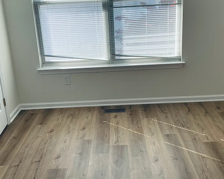206 Thomas Ln S — Photo 30