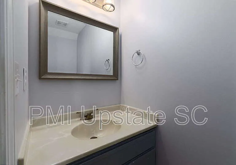 12 Hayfield Ln — Photo 14