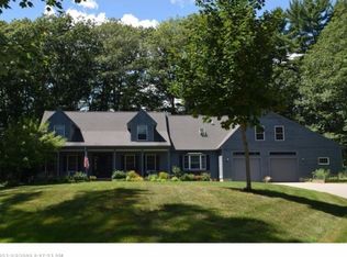 7 Ferry Ln, Biddeford, ME 04005