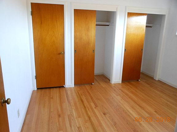 3rd image of 3830 Madeline Dr APT 3