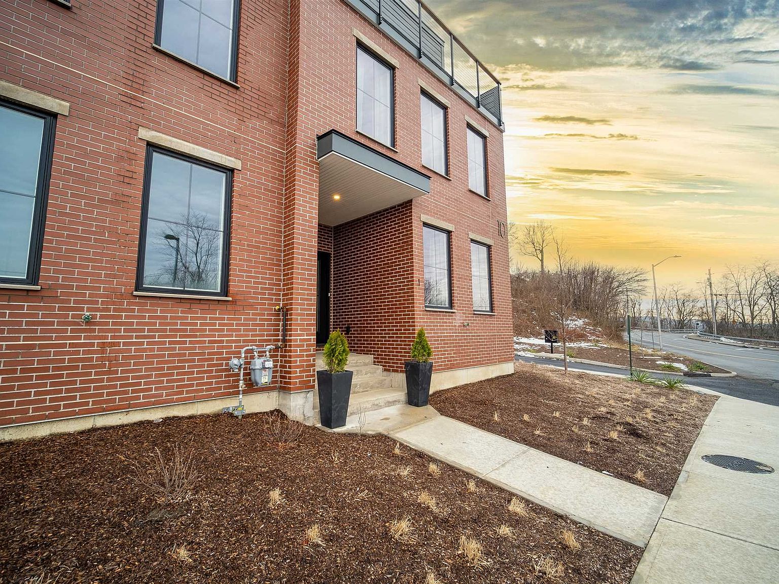 10 Beekman St 1, Beacon, NY 12508 Zillow