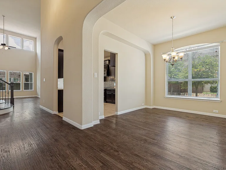 6100 Mickelson Way — Photo 5