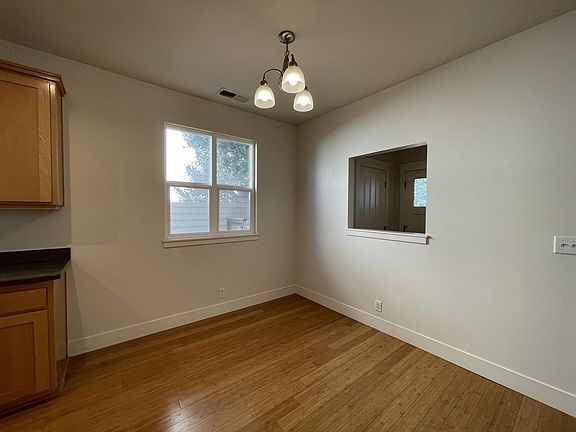 4th image of 1324 Purcell Ln