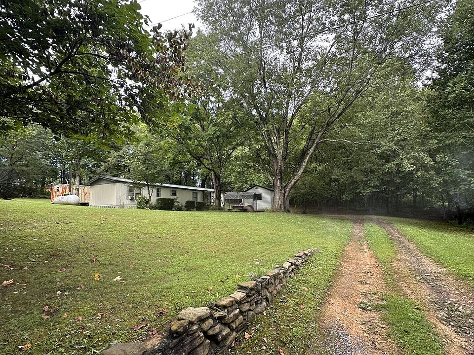 1480 Little Catawba Creek Rd, Troutville, VA 24175 | MLS #901450 | Zillow